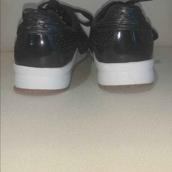 Atrex Sneakers - Picture 6 of 6